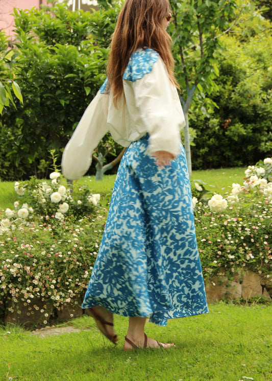 Canyon Shirt - white/blue flowers - IGI AMA