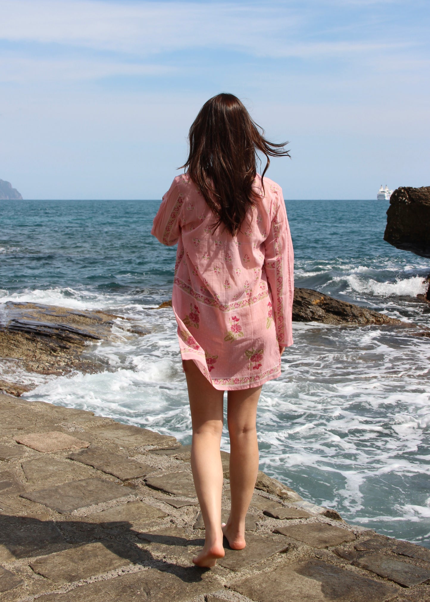 Copricostume donna Margherita Beach Dress pink in 100% voile con design corto rosa e stile boho chic leggero, ideale per il mare, taglia unica.