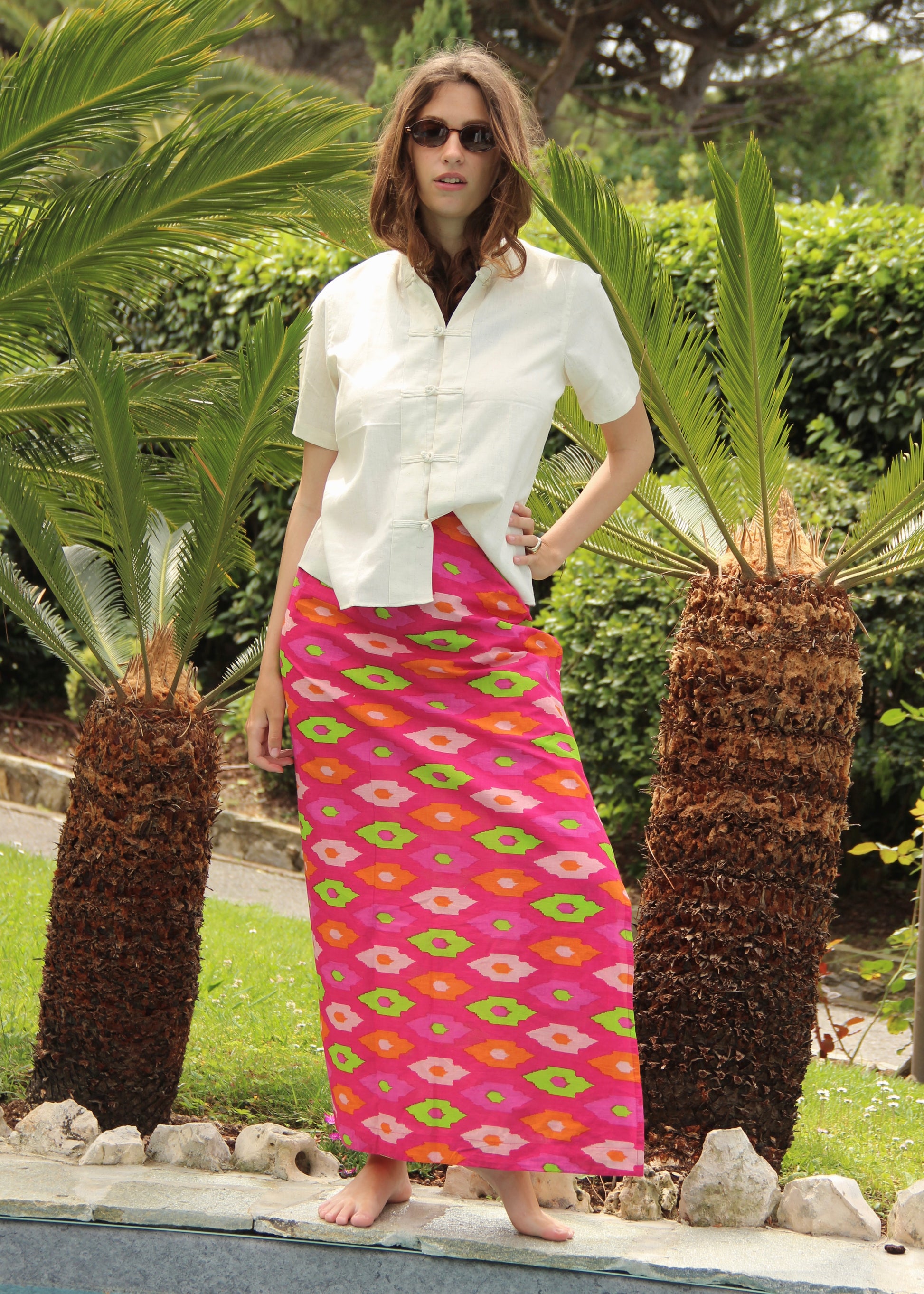 Pareo donna Island Pareo Ikat in 100% cotone con fantasia ikat e chiusura a portafoglio, stile boho chic estivo e versatile, taglia unica.